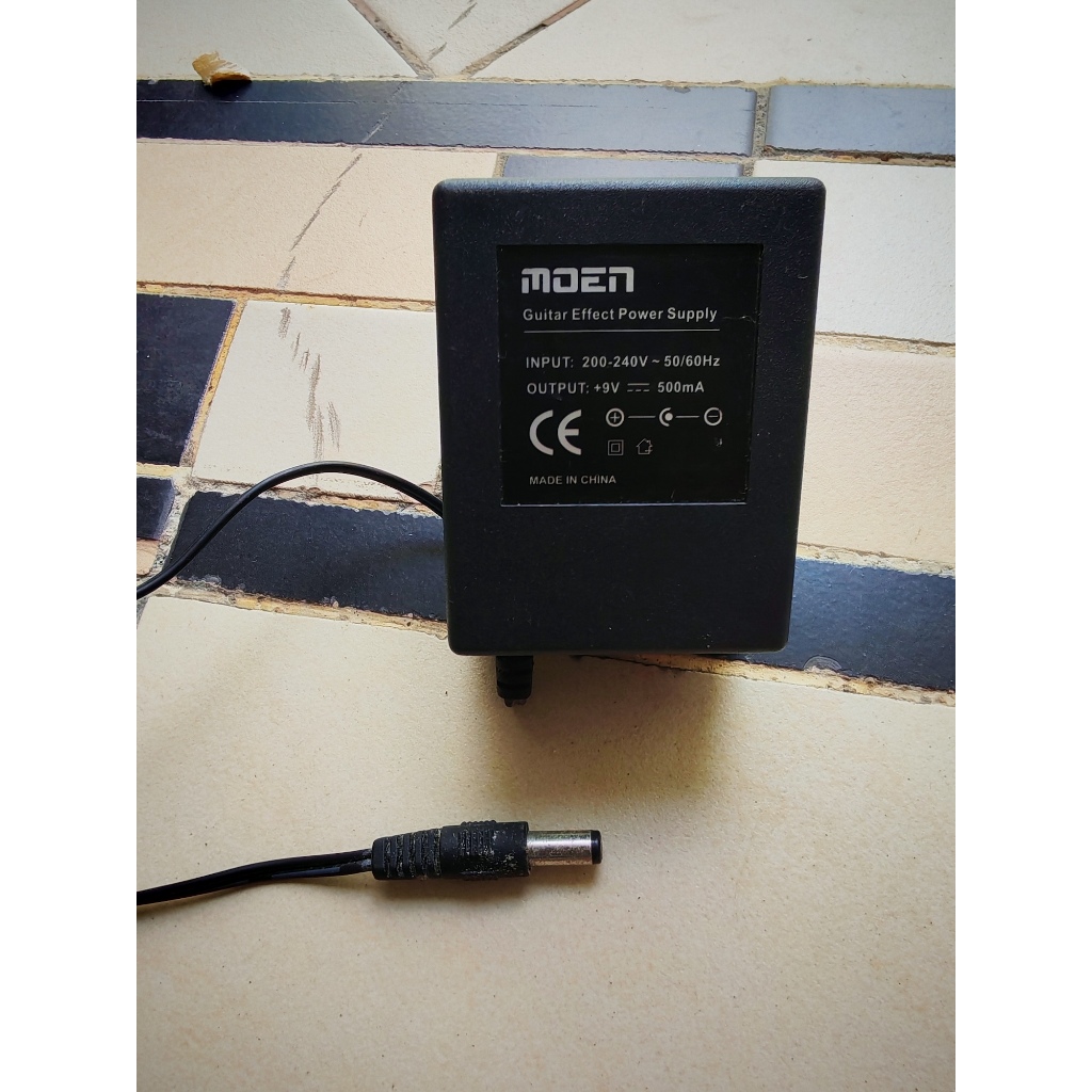 Moen Guitar Effect Power Supply Adaptor 9v 500mA
