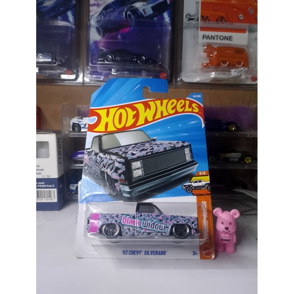 hot wheels '83 CHEVY SILVERADO
