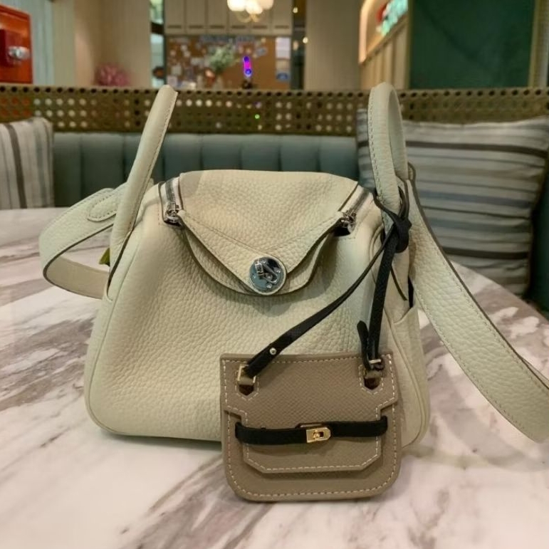 Lindoy Mini Rare Preloved