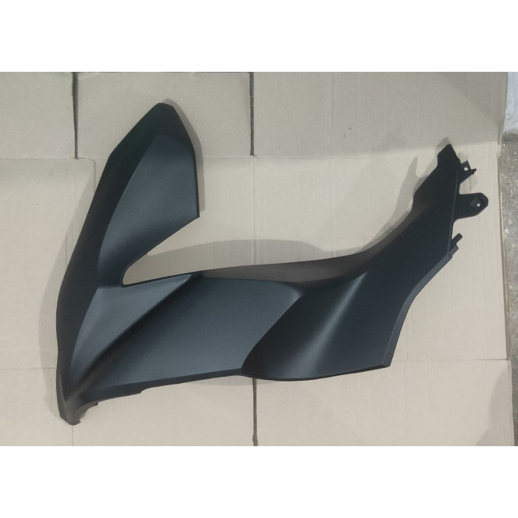 Cover sayap depan Honda PCX 160 kiri