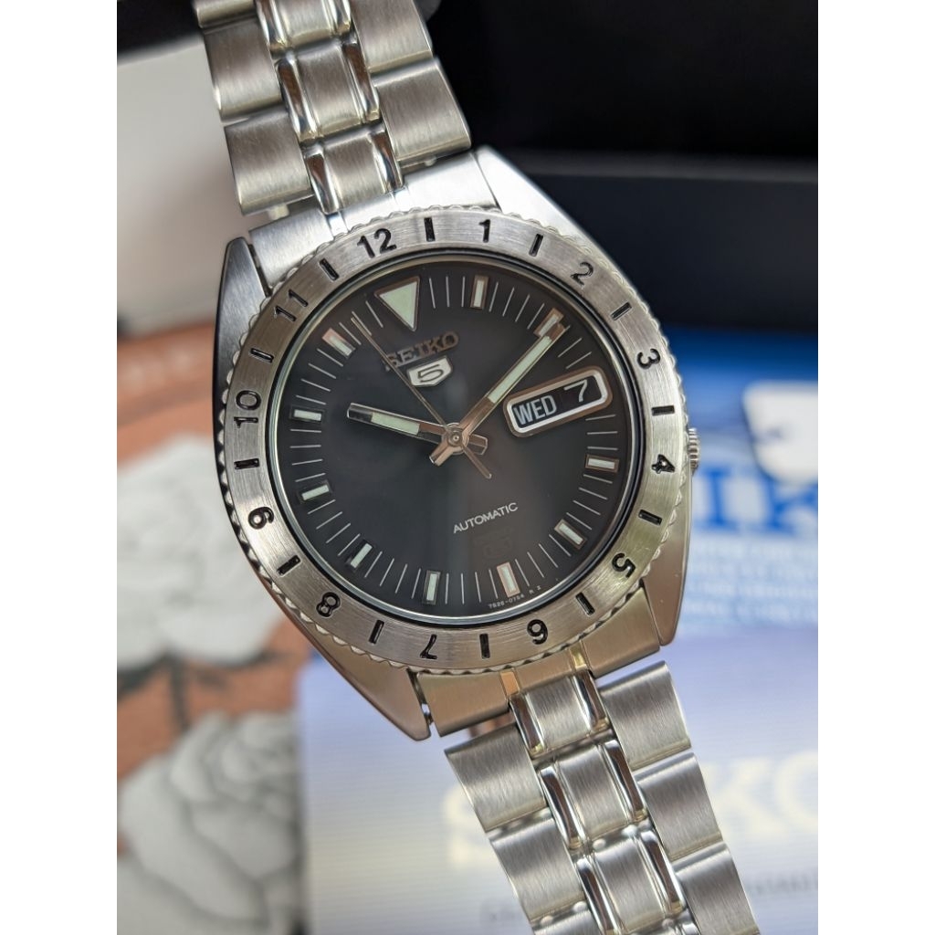 Seiko 5 SKXZ51 SKXZ51K Automatic Grey Dial