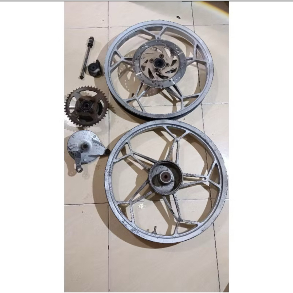 Velg Pelg Velg CW depan belakang Kawasaki Zone ZONE Original