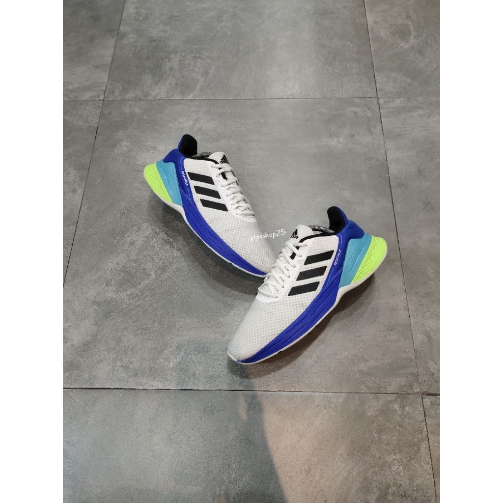 Adidas Response SR White Royal Blue. size 43 insol 27,5