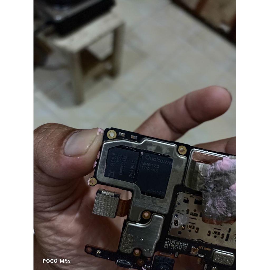 Mesin Realme 5i matot baru di panasin aja