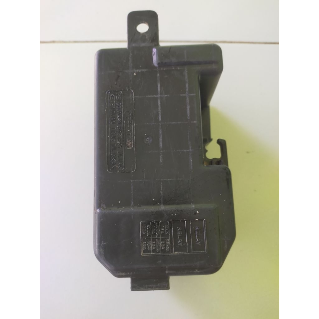 Cover tutu aki accu Cover Battery Batre Vario 125 led Vario 150 led original