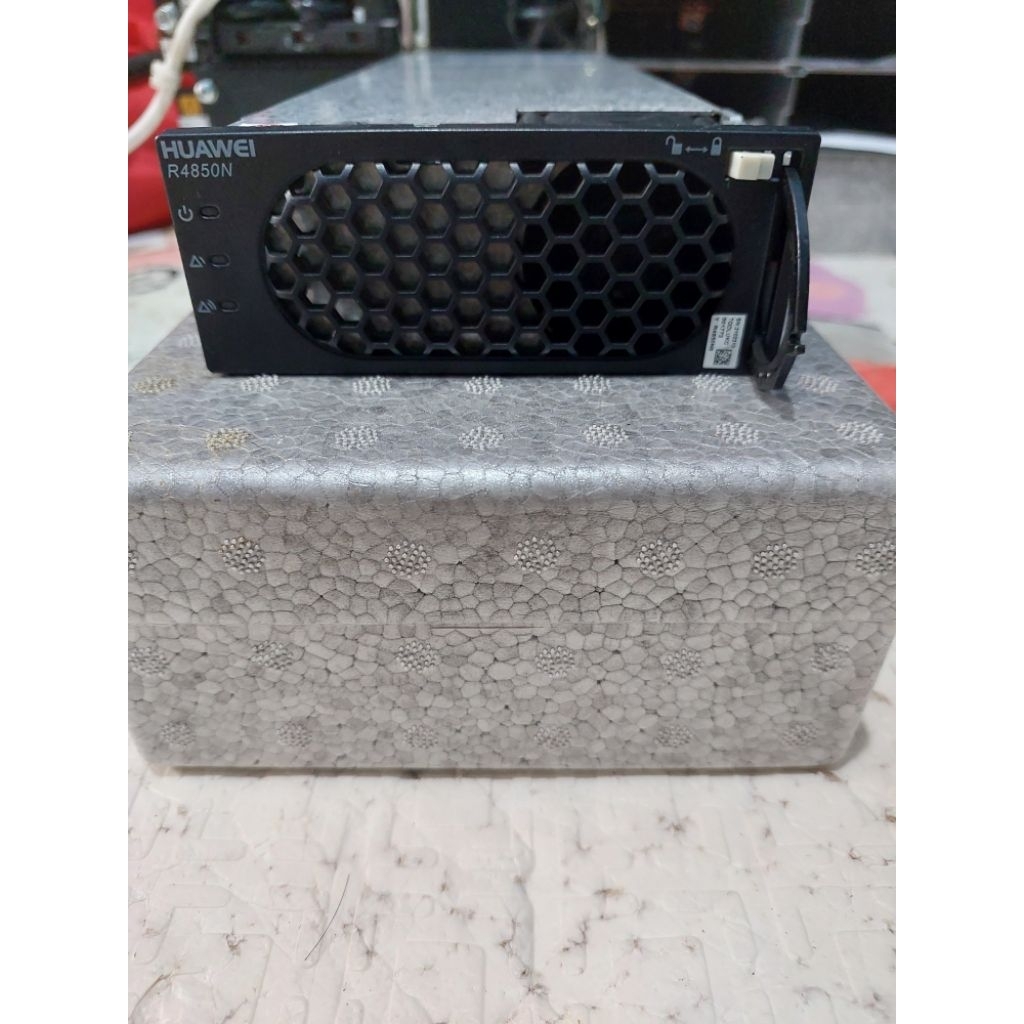 Huawei R4850N6 like new+box