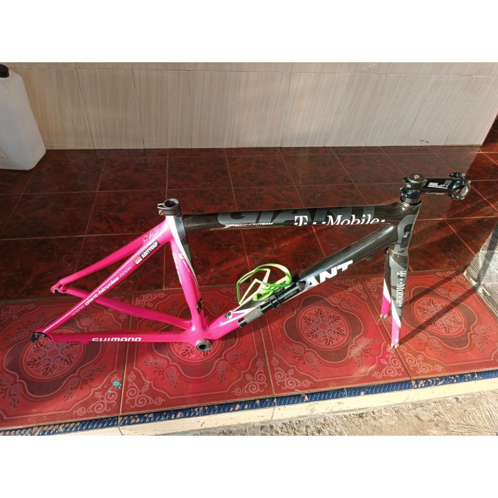 Frame set road bike t mobile giant