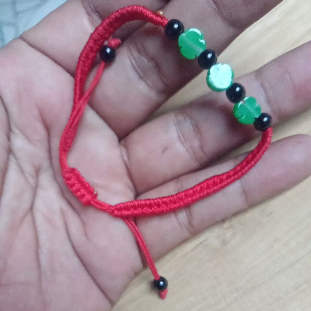 gelang giok model bunga