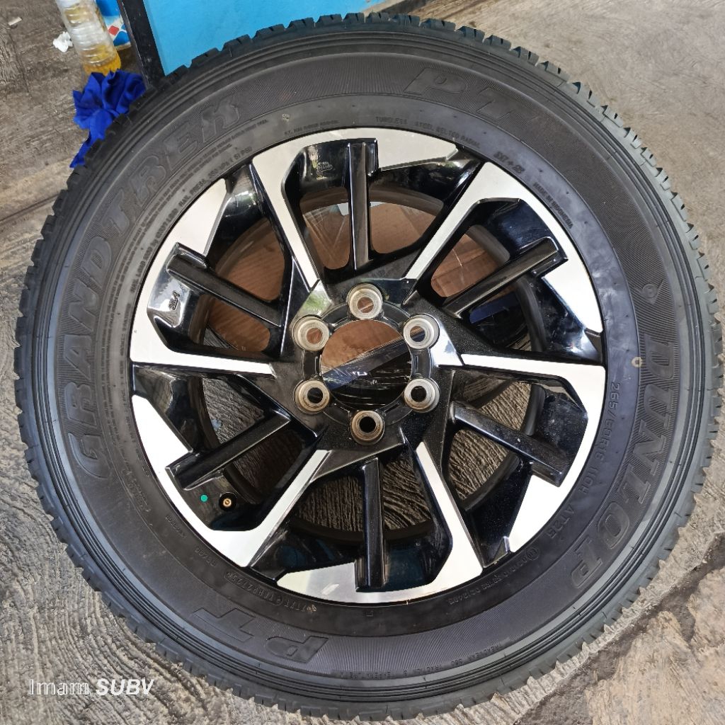 Velg original Fortuner GR R18 set Ban Dunlop Grandtrek (Satuan/Serep)