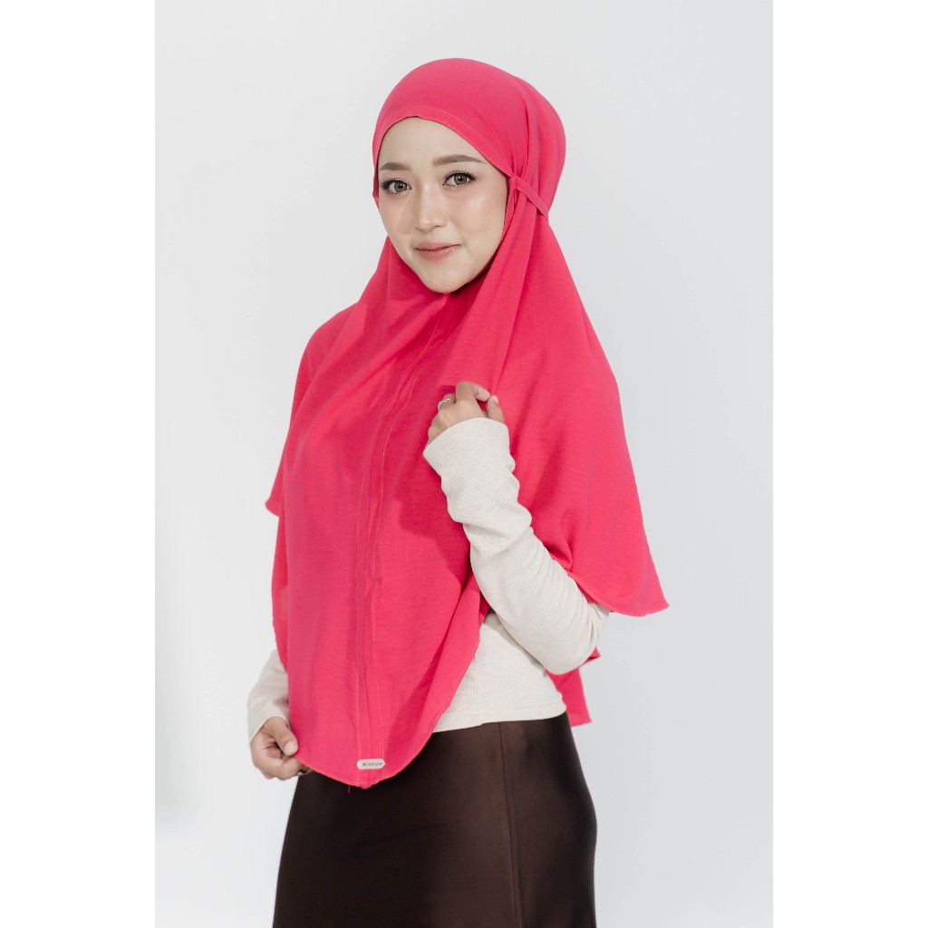 Laniya - Maysa ( Hijab Bergo Cringkle Fanta )