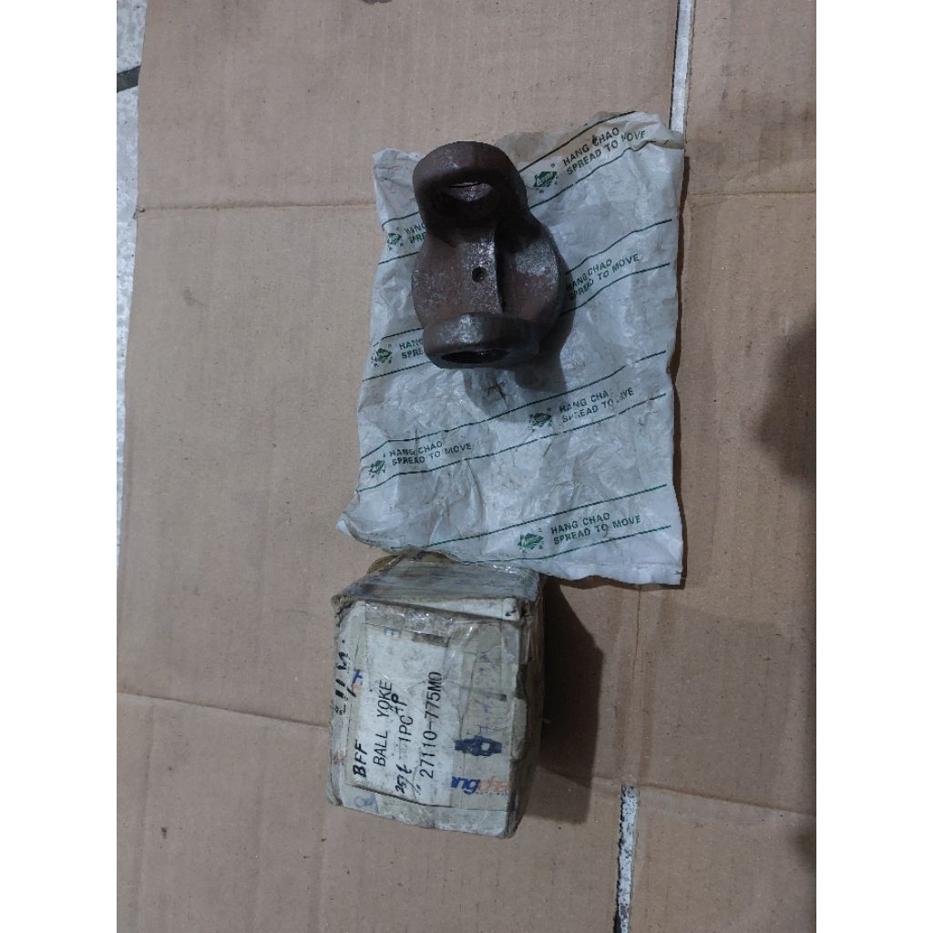 ball yoke / tapak kopel futura