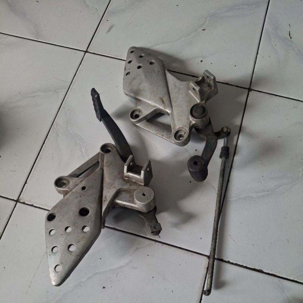 step depan cbr old thailand