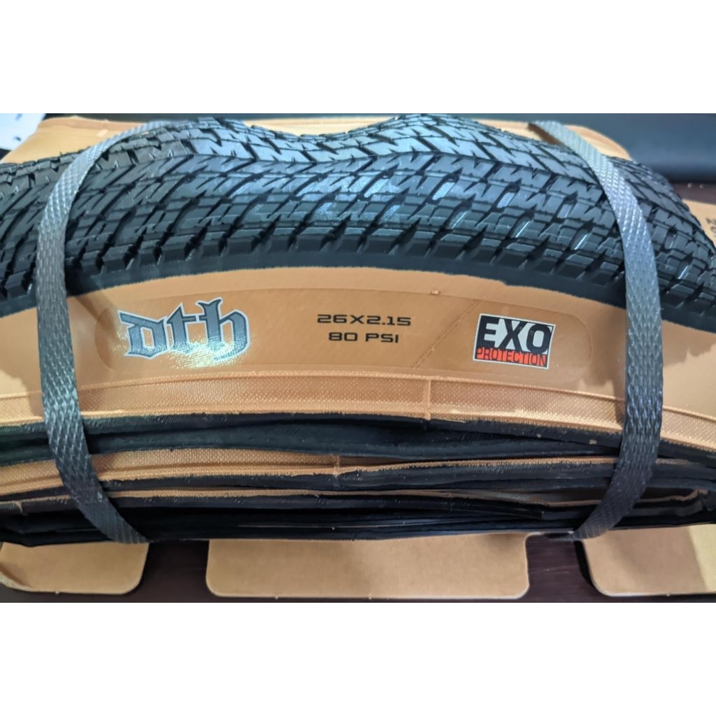 Ban Luar Maxxis 26x2.15 DTH Tire Tanwall EXO 26 x 2.15