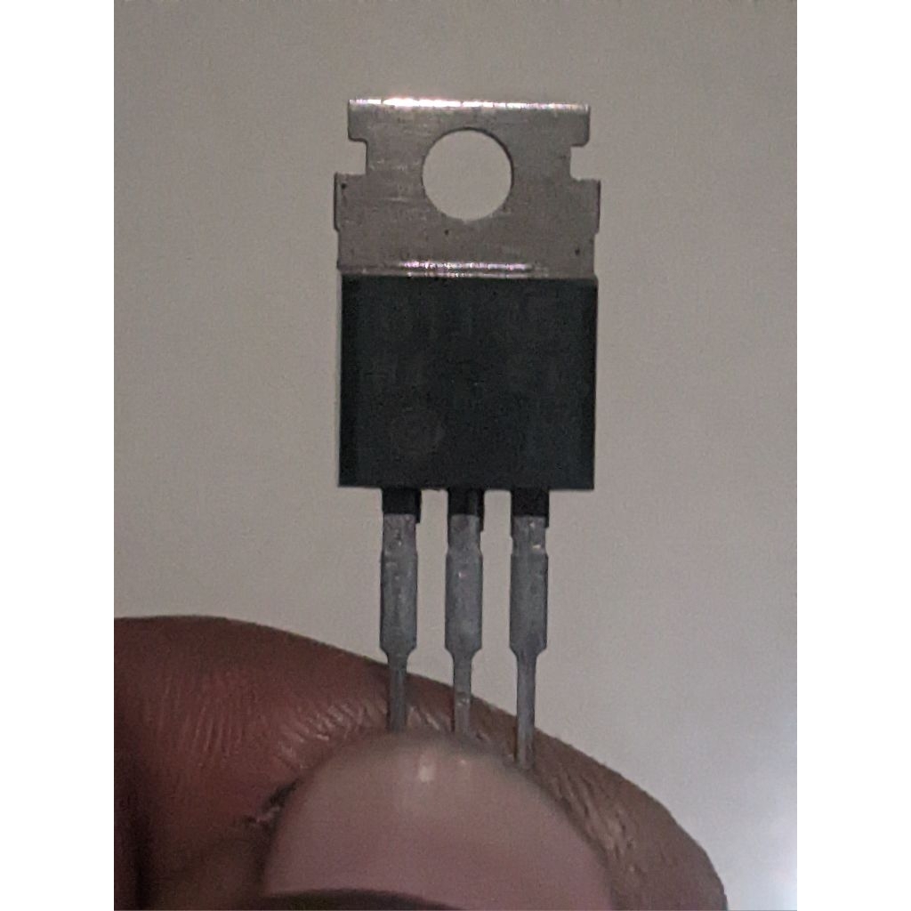 D1135 2SD1135 HITACHI Bipolar silicone Transistor NPN TO-220