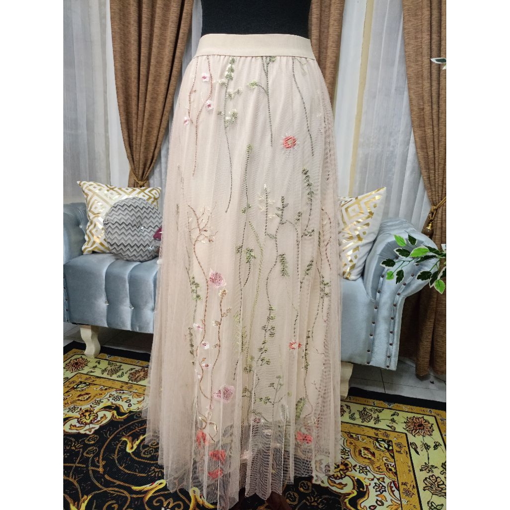 Rok tutu bordir cream