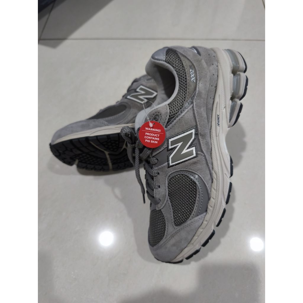 New Balance 2002R Marblehead