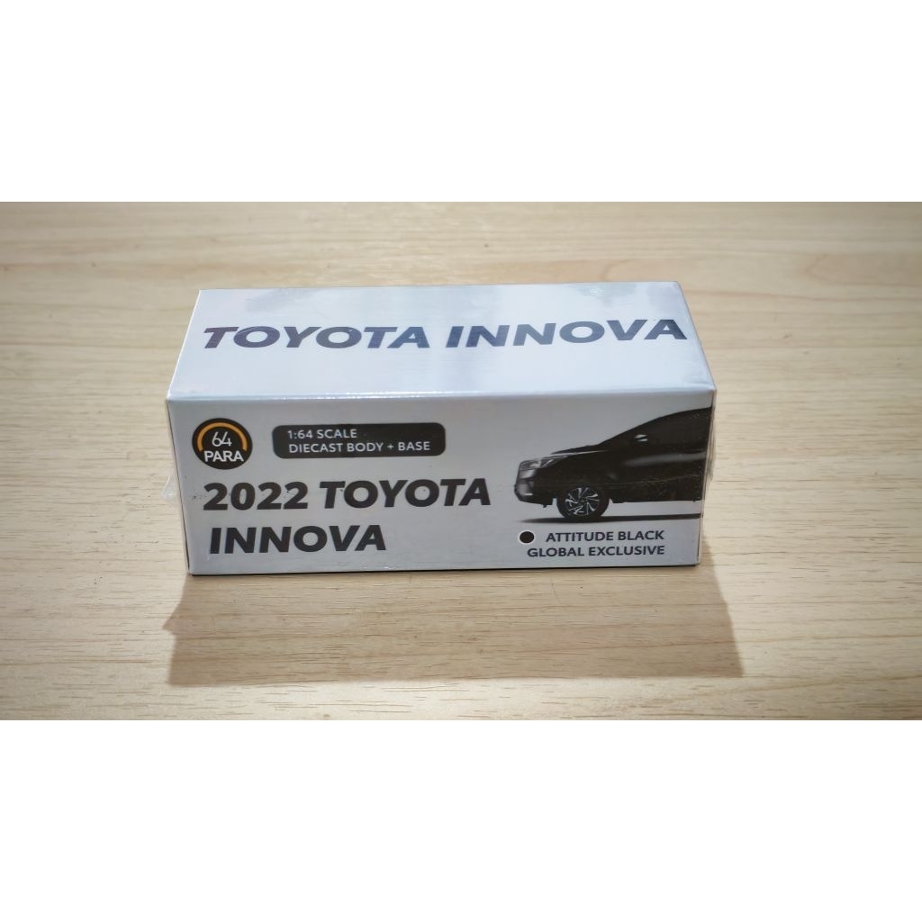Diecast 1/64 Para64 Toyota Innova 2022 Attitude Black RHD Segel