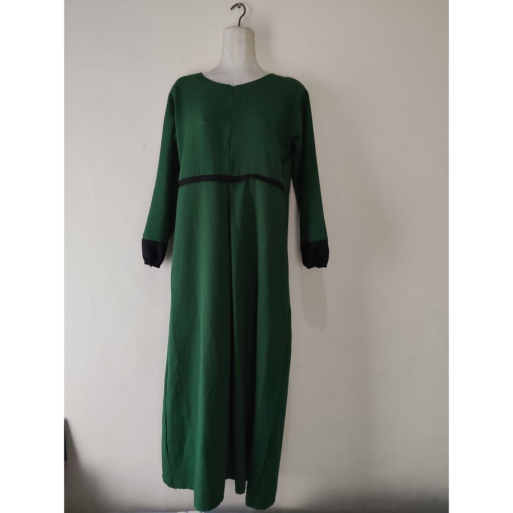 gamis warna hijau botol