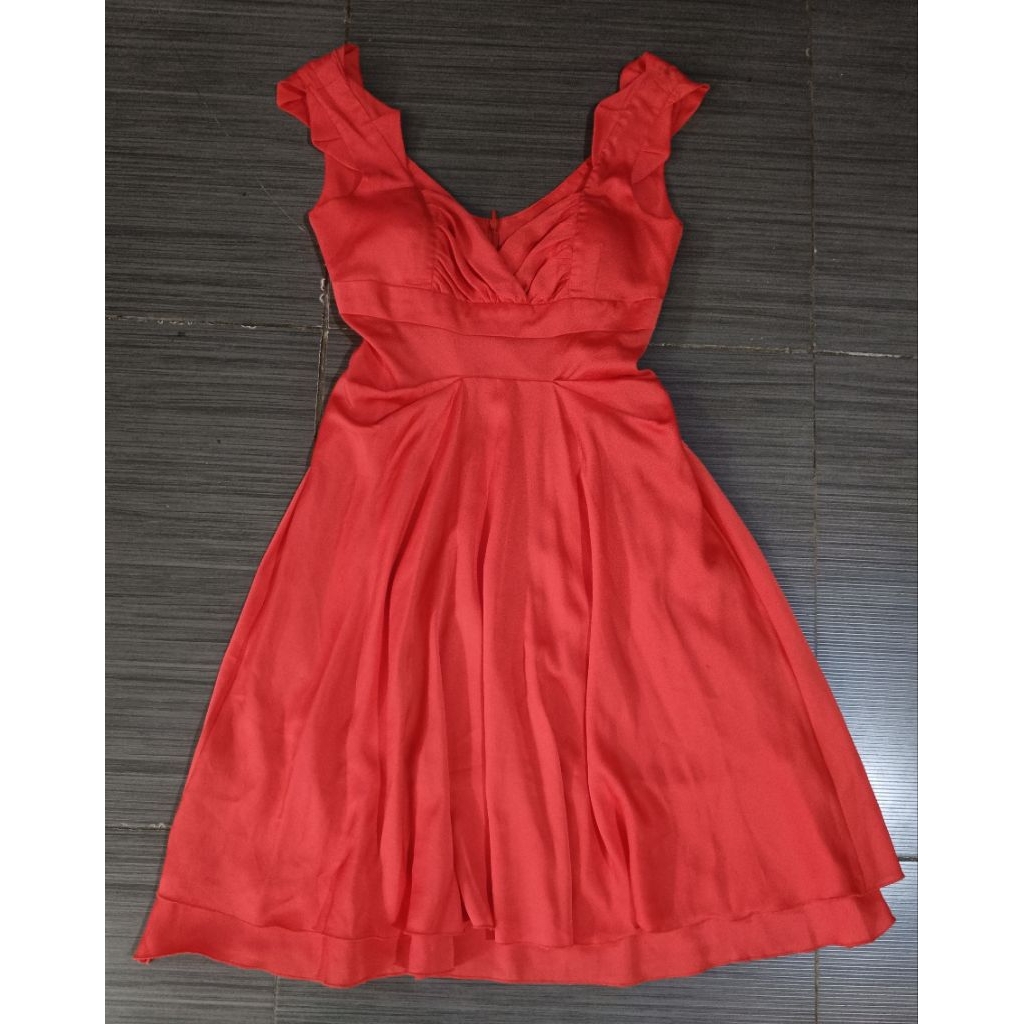 Gaun Pesta wanita preloved