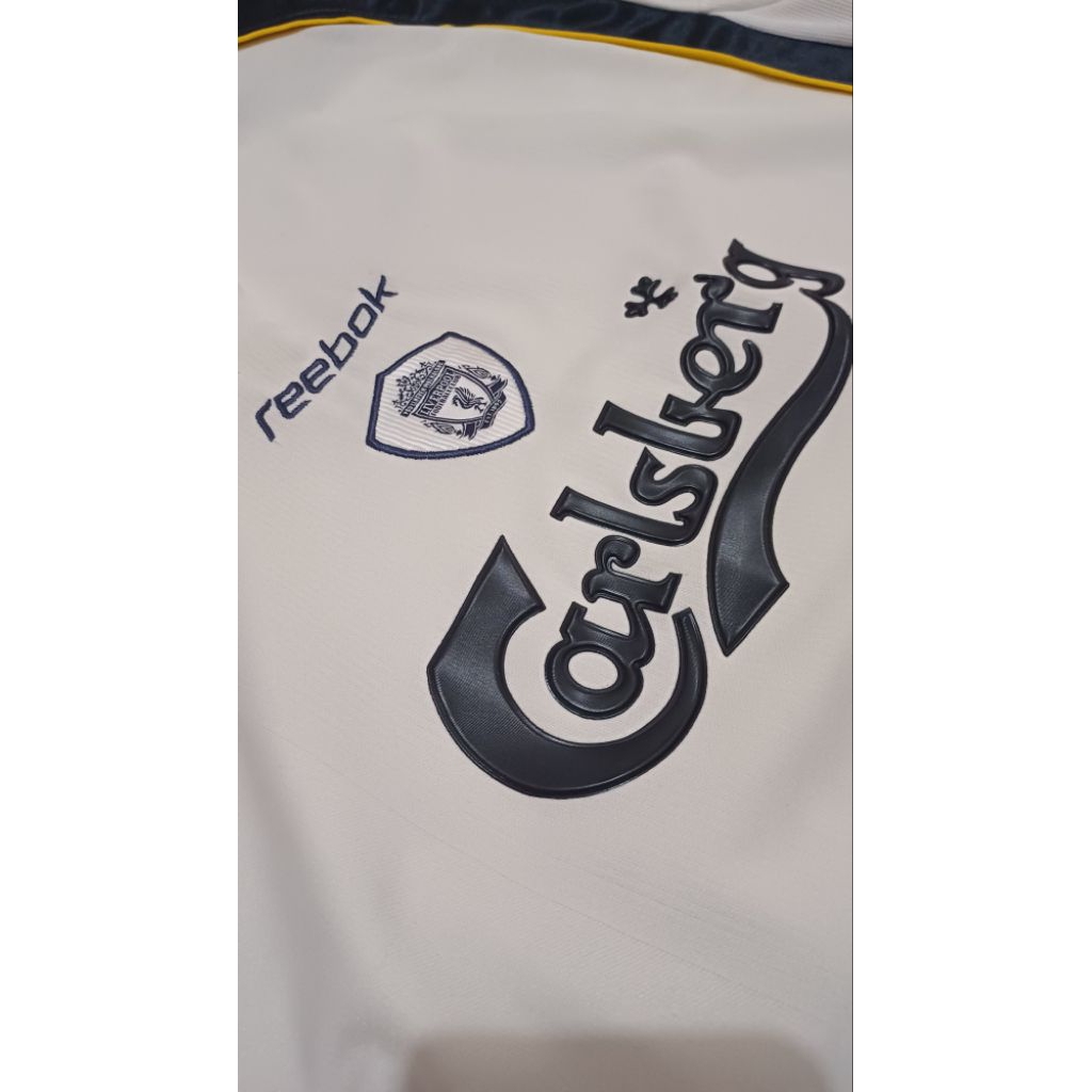 jersey liverpool away