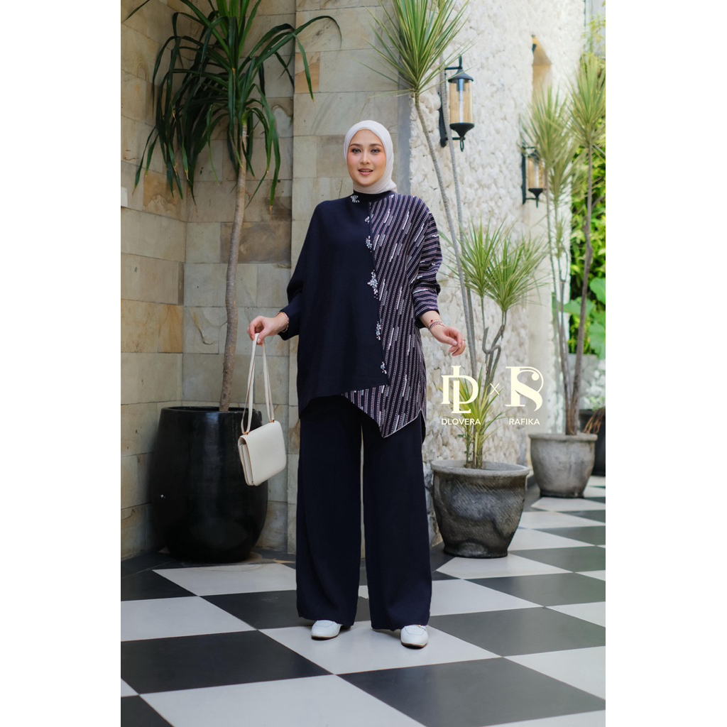 FAIQS SET CELANA by rafika x Dlovera