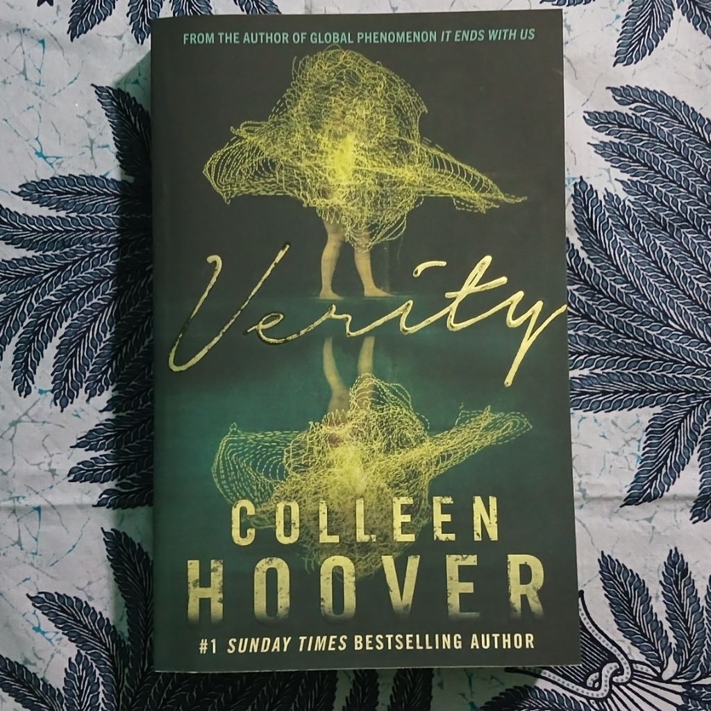 Verity Colleen Hoover