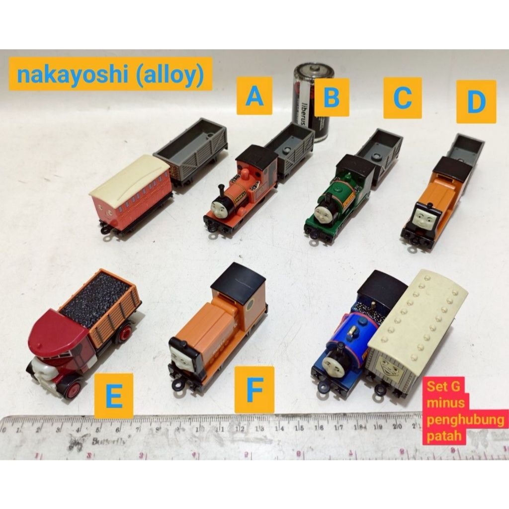 [/Pcs] Rare vintage bandai nakayoshi Thomas & friends red narrow gauge coaches , rheneas , peter sam