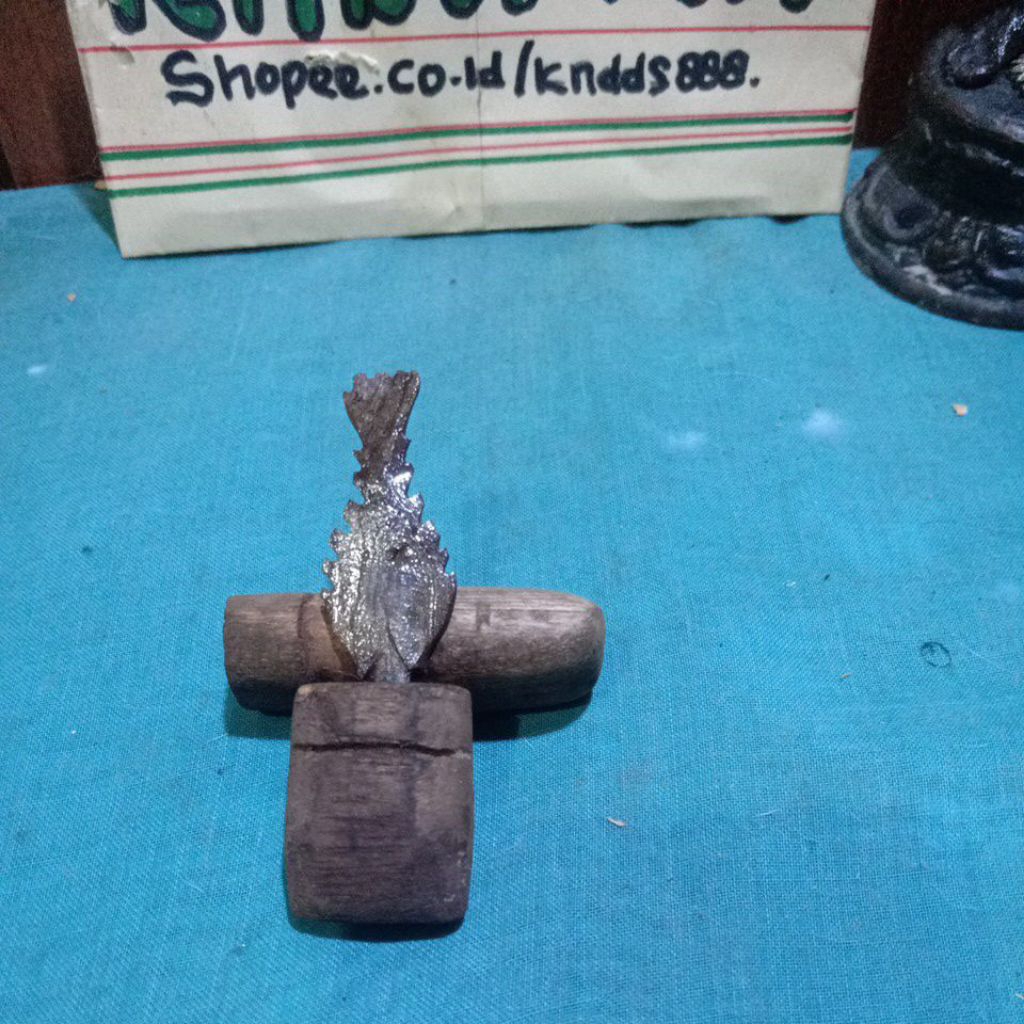 keris kecil ageman sajen ikantempel cirebon