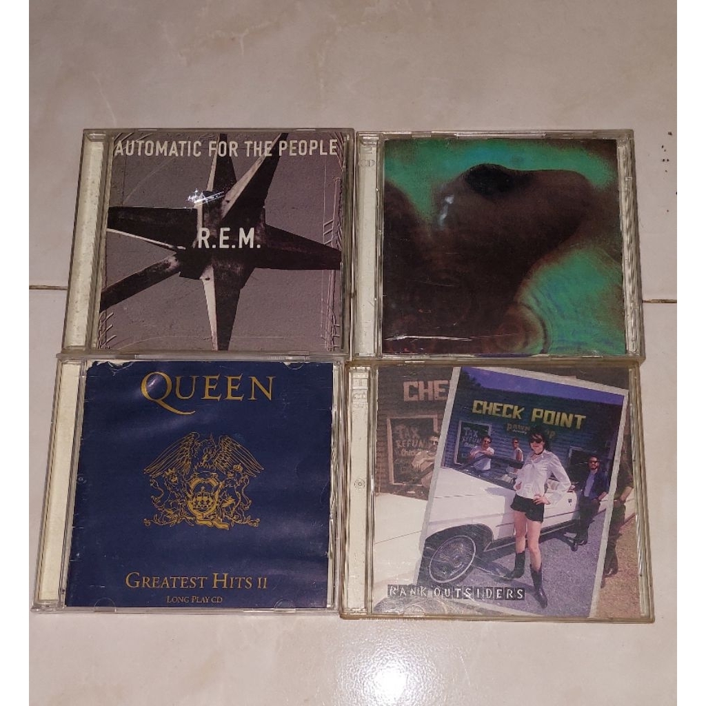 cd REM-Automatic For The People / PINK FLOYD-Meddle / QUEEN-Greatest Hits II (2) / RANK OUTSIDERS-Ch