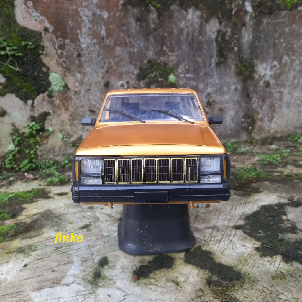 rc part, body kit/body set mn78 new repaint. 1/12.