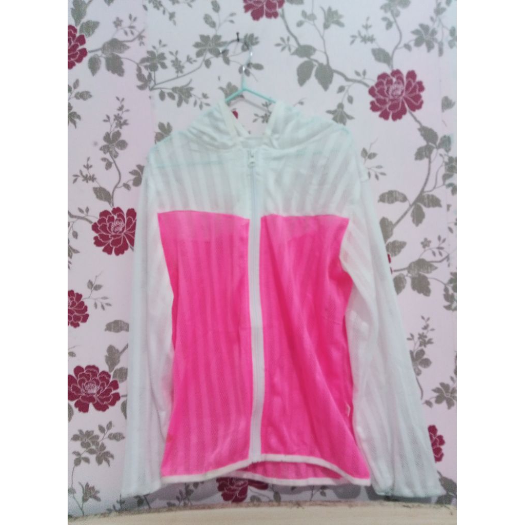 jaket lari/olahraga preloved