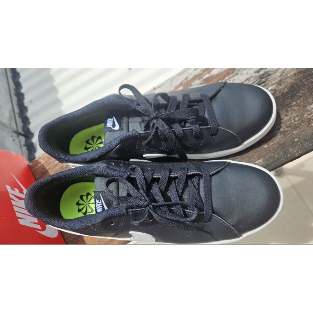 Nike Court