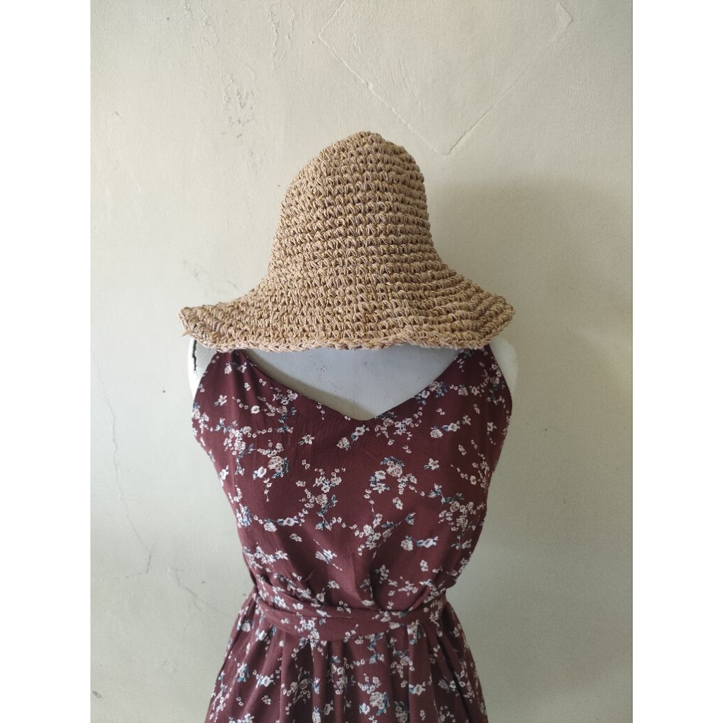 Preloved - Topi Pantai