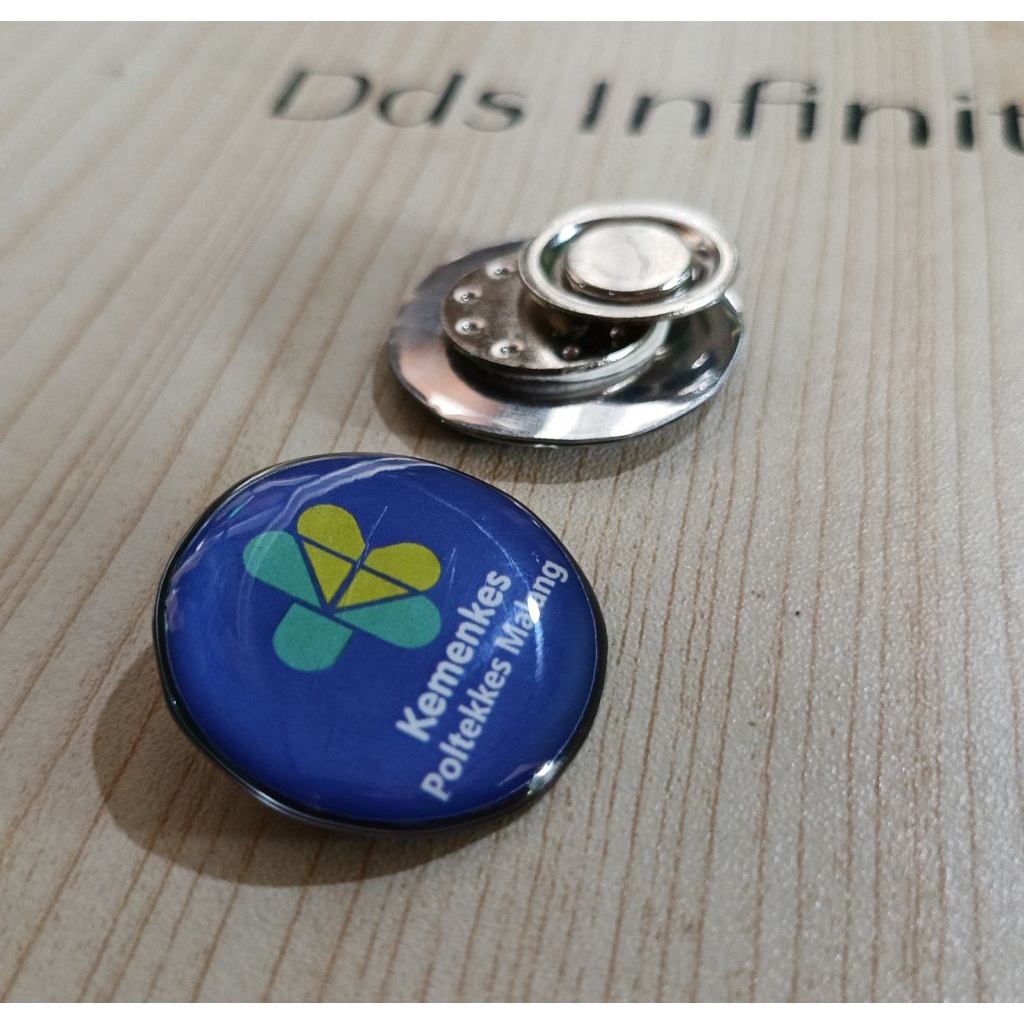 pin logo kampus custum all logo