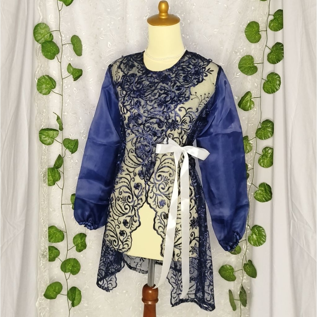 Xena Outer brukat Coquette silang model tunik- Tunik Kondangan