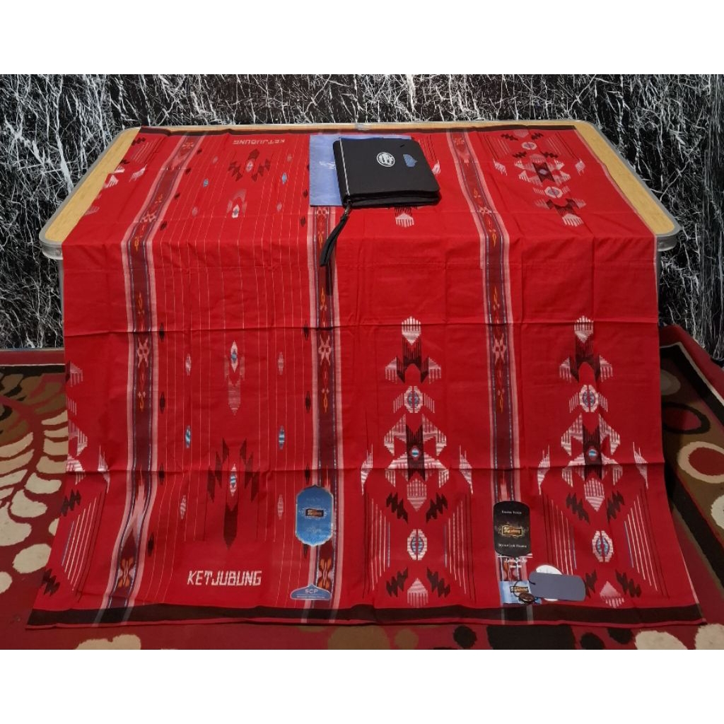 SARUNG KETJUBUNG Style SGD,SCP, GRADE RED (Gold) Jahit tengah