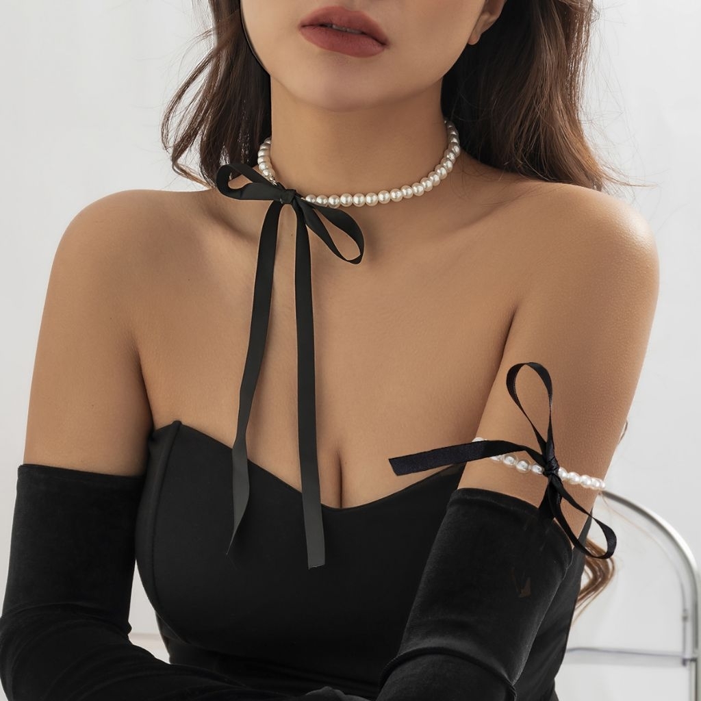 Lil Sparkle - 1 Pcs Kalung Choker Mutiara Vivienne Westwood Pita ala Korea Pearl Bow Korean Style El