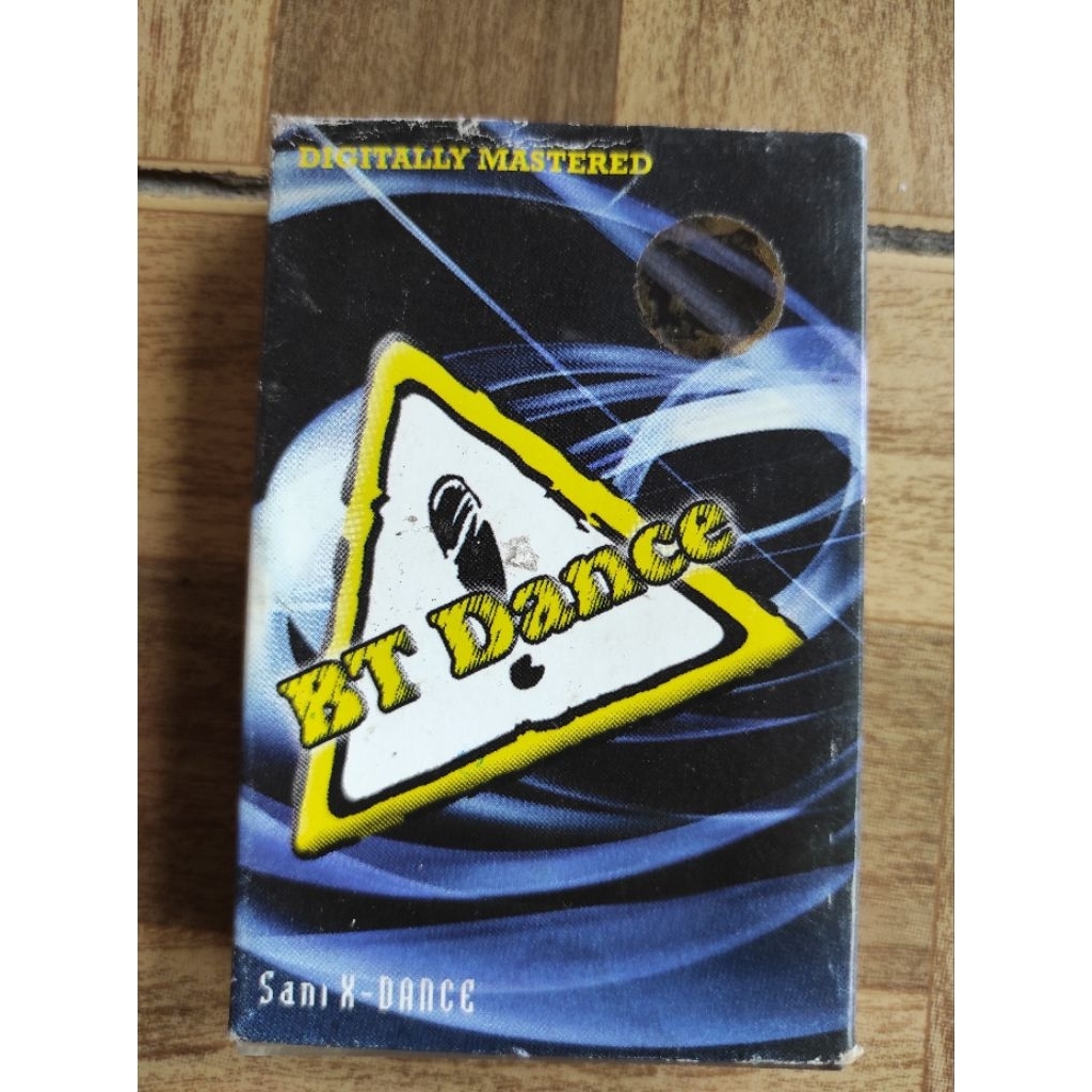 kaset pita bt dance