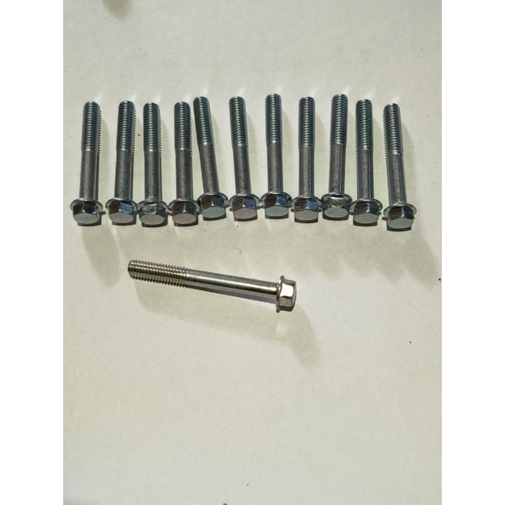 baut blok mesin kanan gL pro max ori