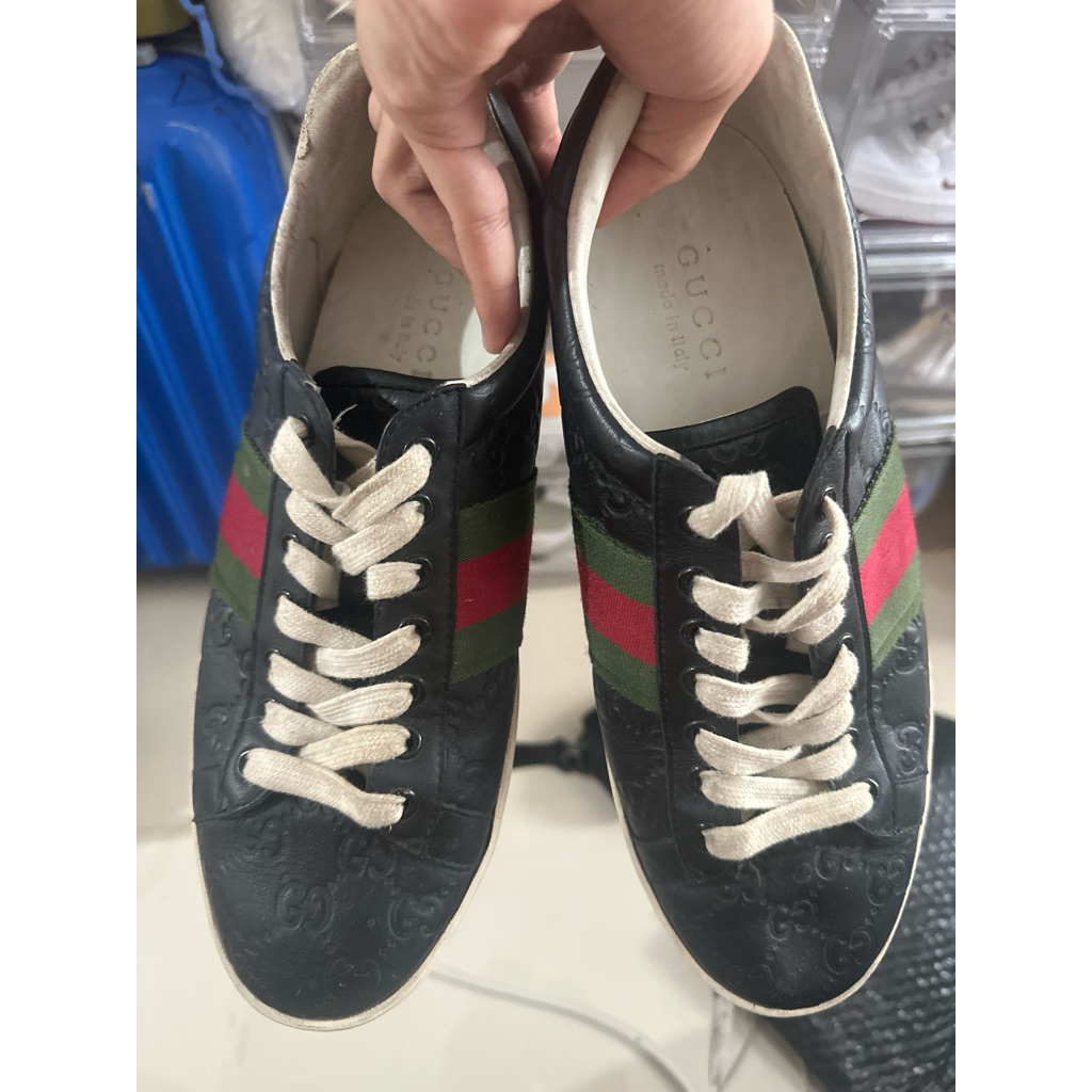 Sepatu Sneakers Gucci Ace Black Logo