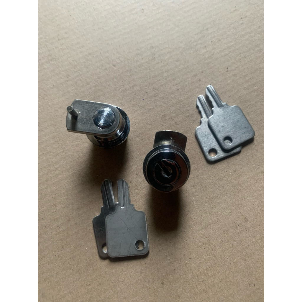 Kunci Set Kulkas Kaca Fizzer Box Polytron Original