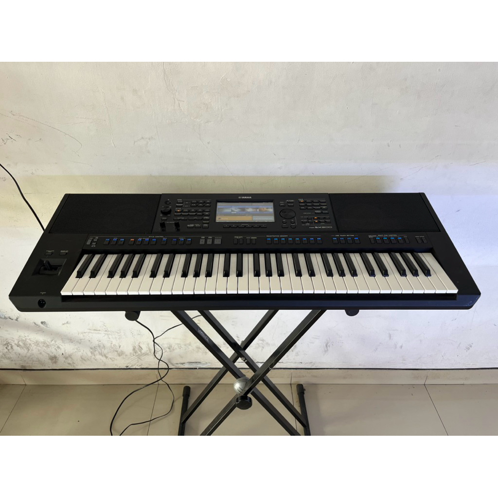 KEYBOARD YAMAHA PSR-SX 900 SECOND BERGARANSI