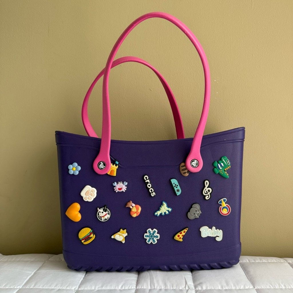 Preloved Tas Tangan Crocs Multicolor Purple Pink Second Original