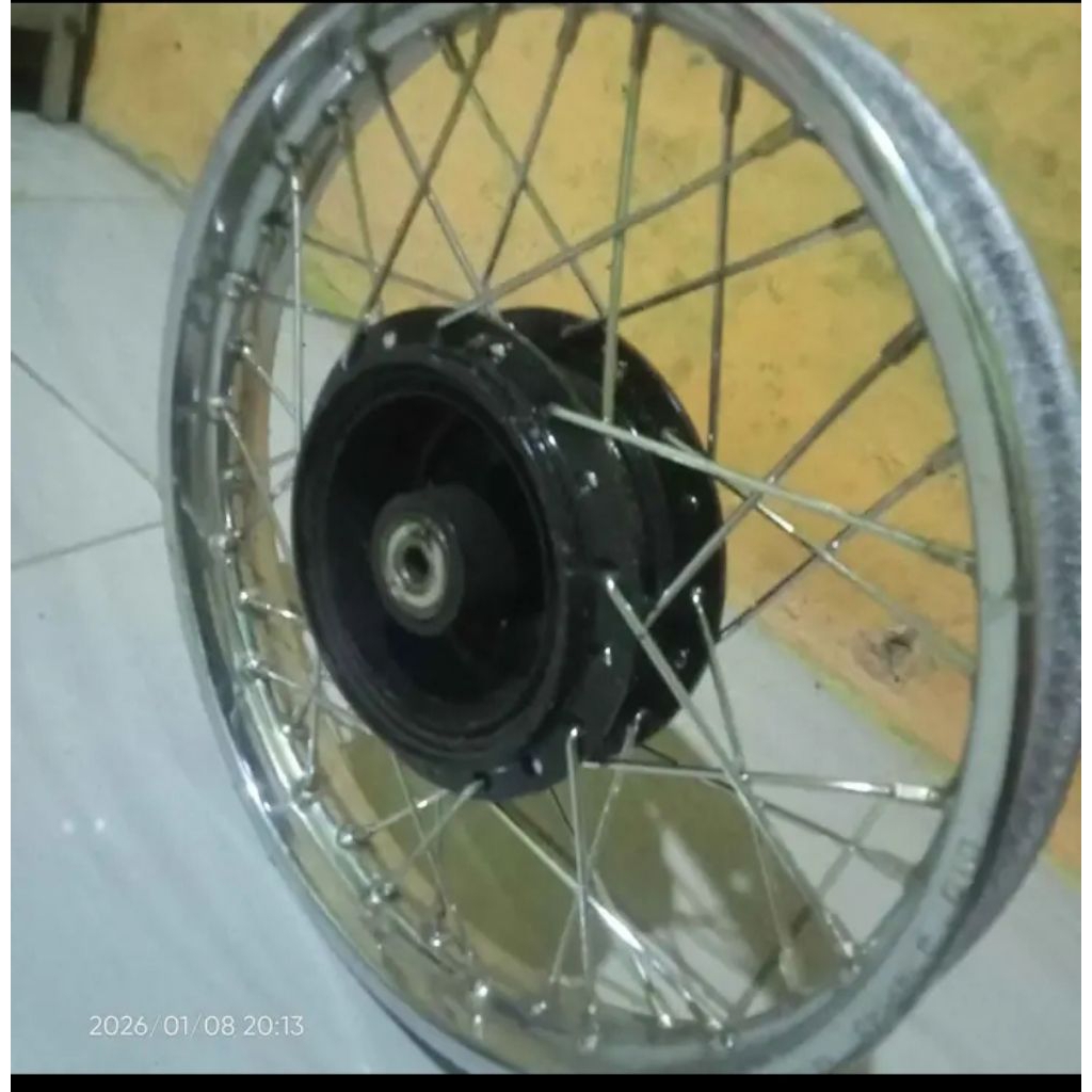 Velg pelek jari-jari belakang motor Yamaha Vega ZR Vega R New Jupiter Z Jupiter MX Lama original cop