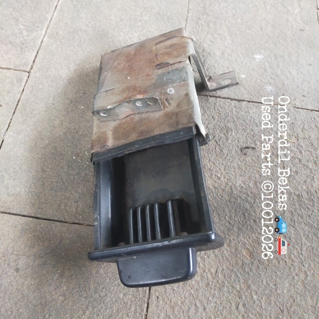 asbak dashboard toyota corolla ke30