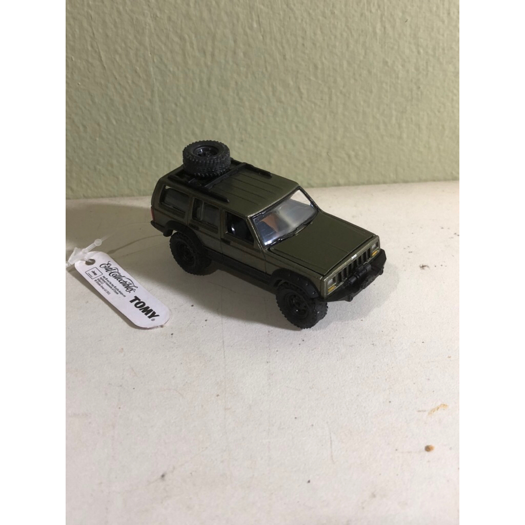 Johnny Lightning Jeep Cherokee