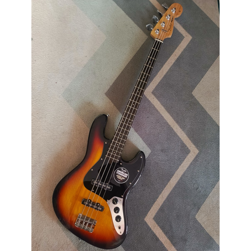 bass fender jazz sunbrust custom