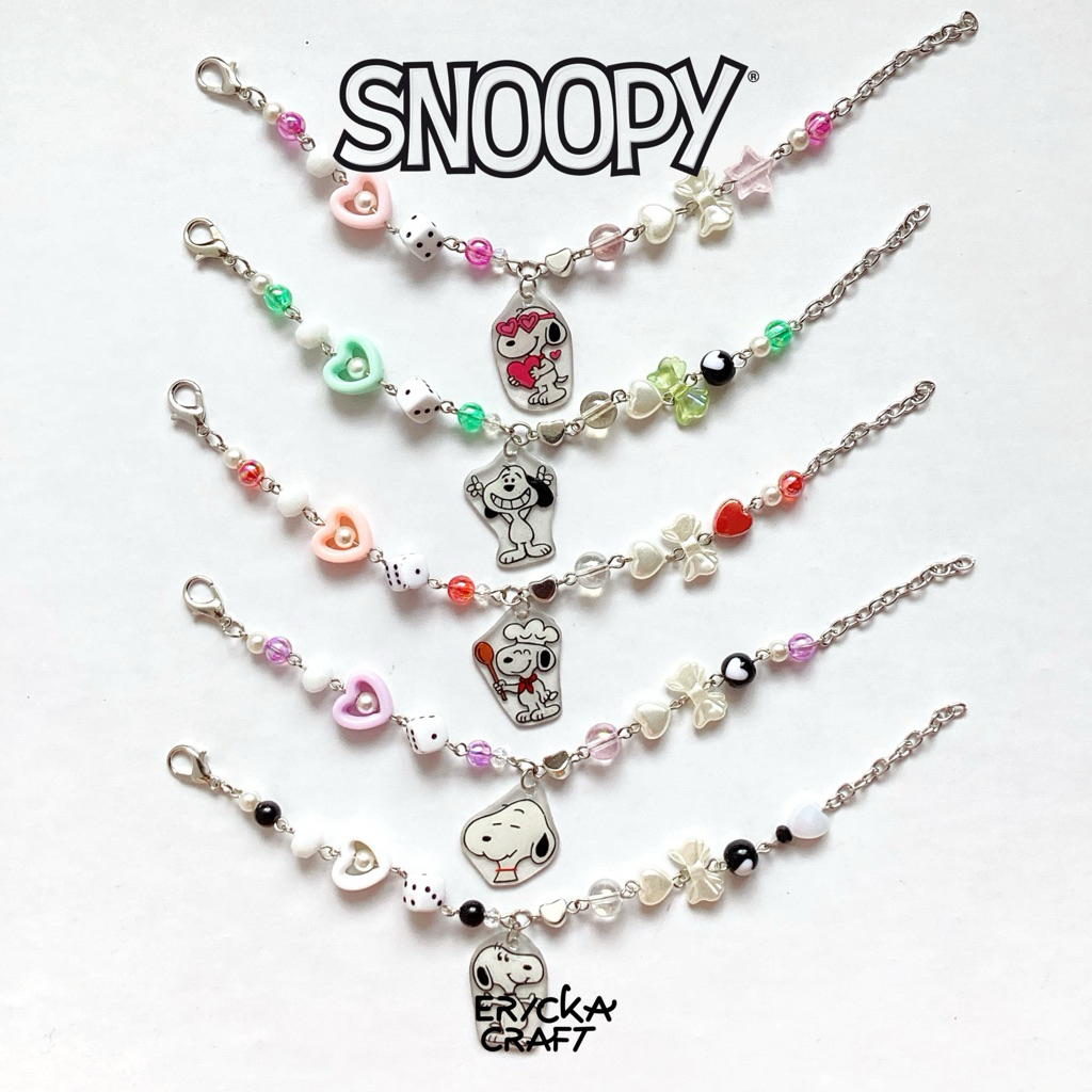 GELANG CHARM SNOOPY PAPER SHRINK AESTHETIC Y2K GELANG MANIK MANIK BY ERICKA CRAFT