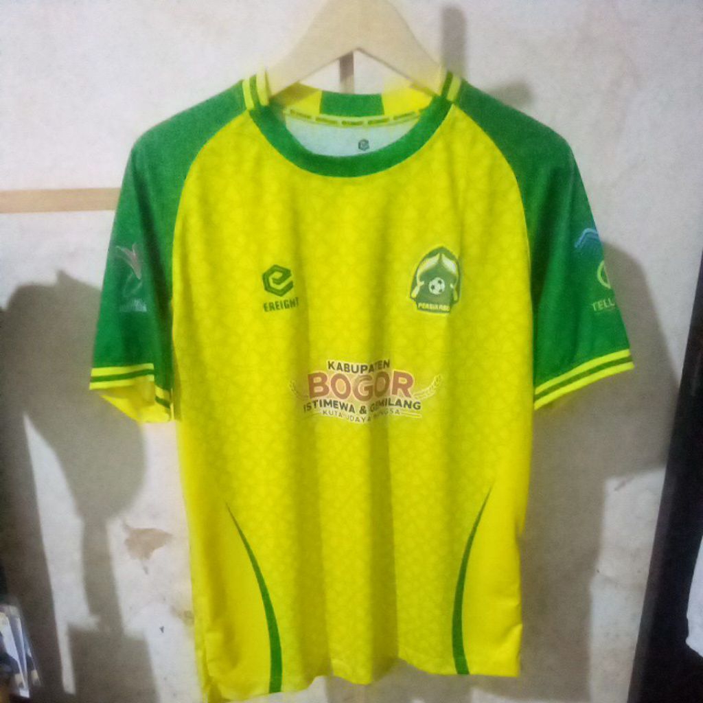 Jersey Persikabo Away 2025