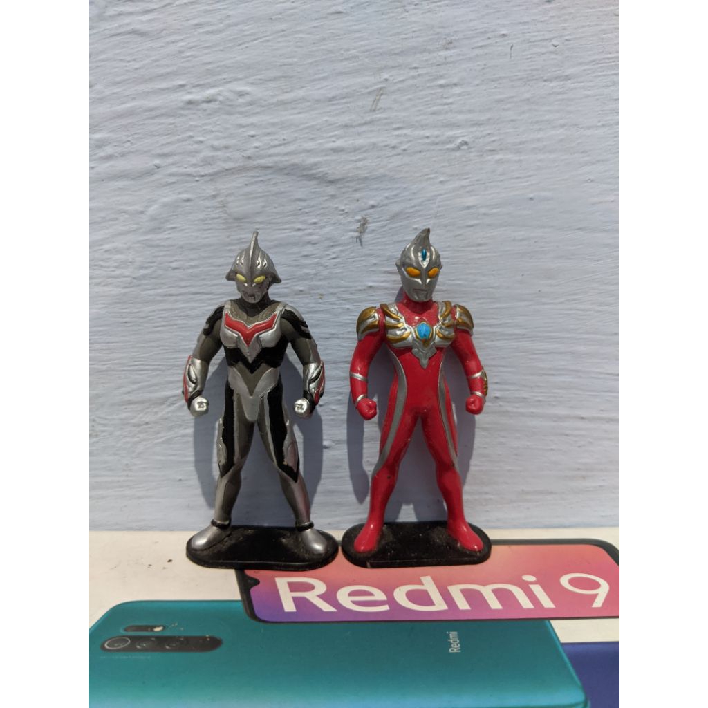 HG Set Ultraman Nexus Dan Ultraman Max Bandai